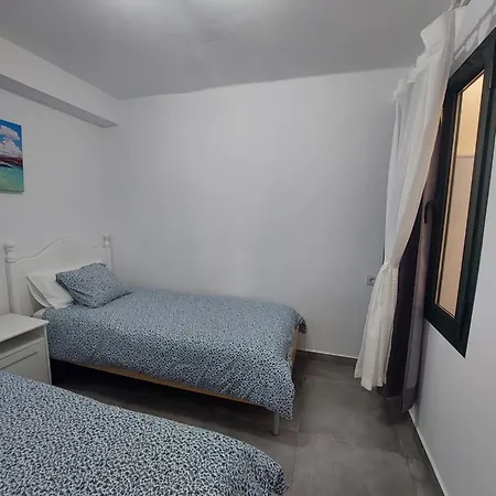 Casa Antonio Pasillo Al Mar 40a Коста-Тегисе